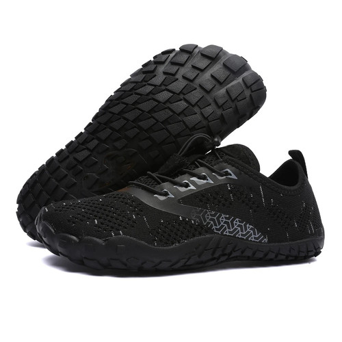 Men trail running - trail,
